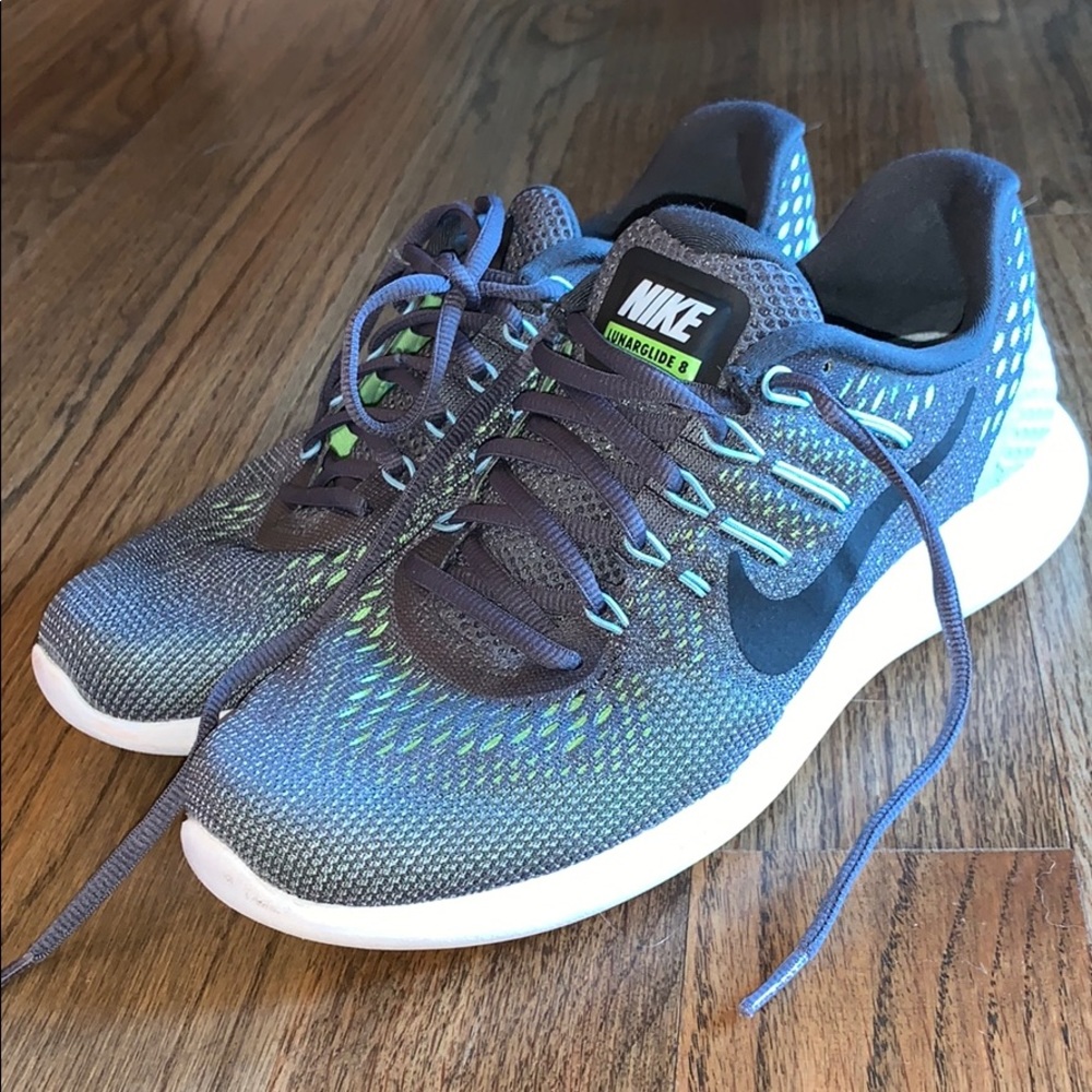Nike women’s Lunar glide 8